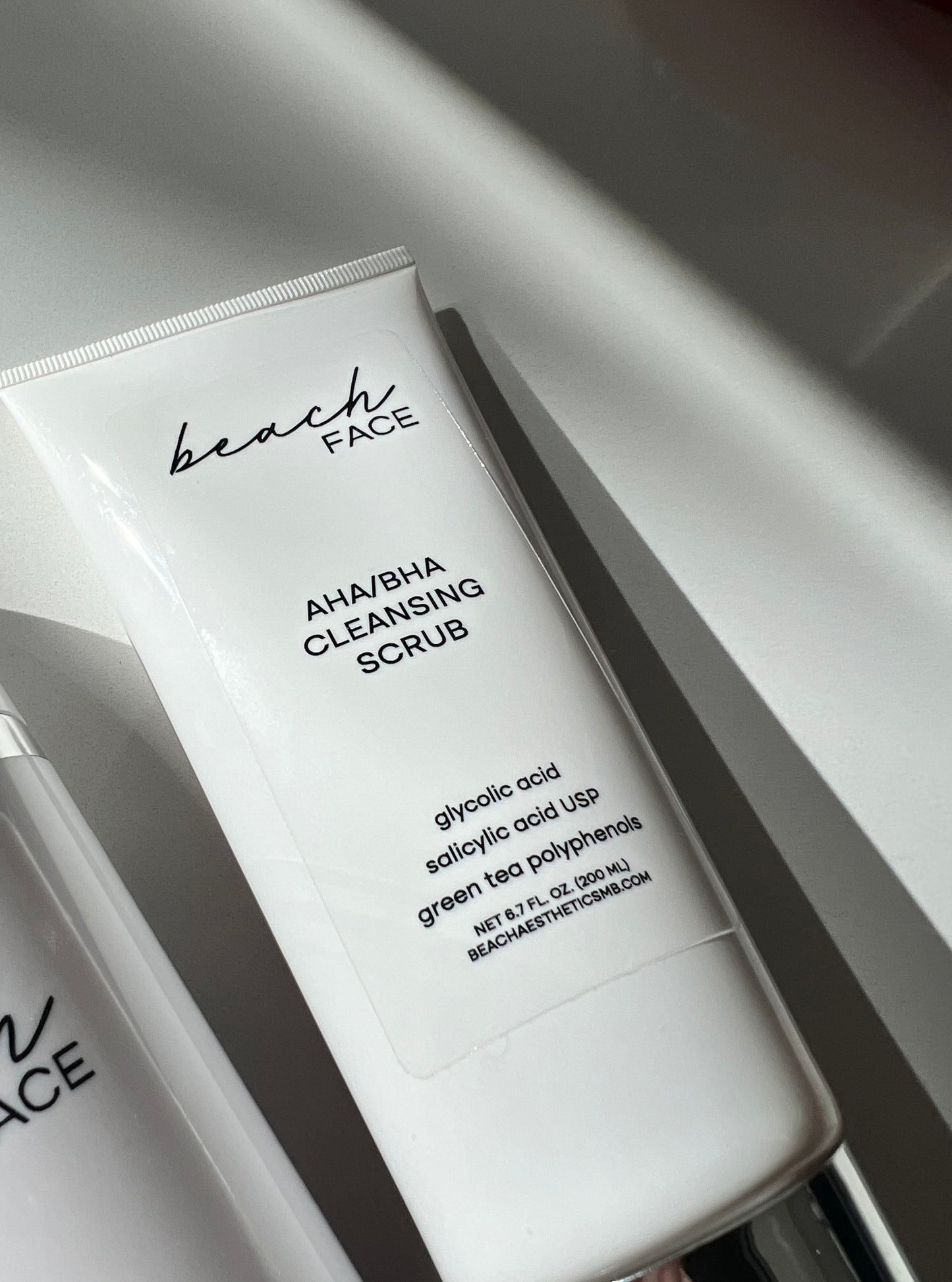 BeachFACE AHA/BHA Cleansing Scrub